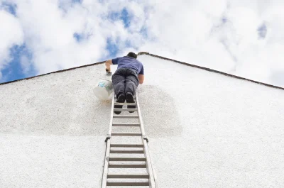 Peinture extérieure à Nieuil-l'Espoir — façades et ravalement